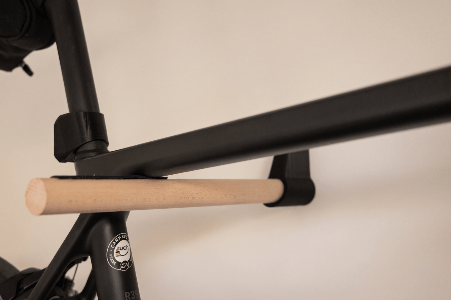 Wall Mount for Road and Gravel Bikes – hero – StudioVelo3D