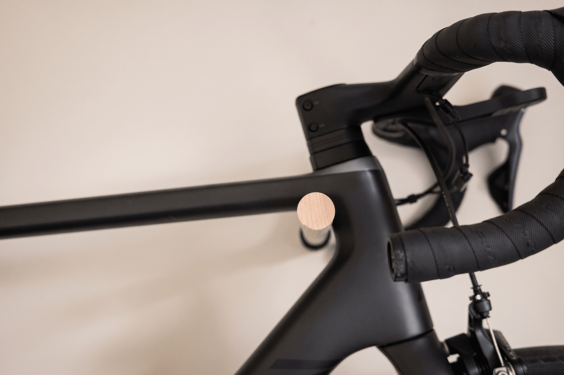 Wall Mount for Road and Gravel Bikes – hero – StudioVelo3D