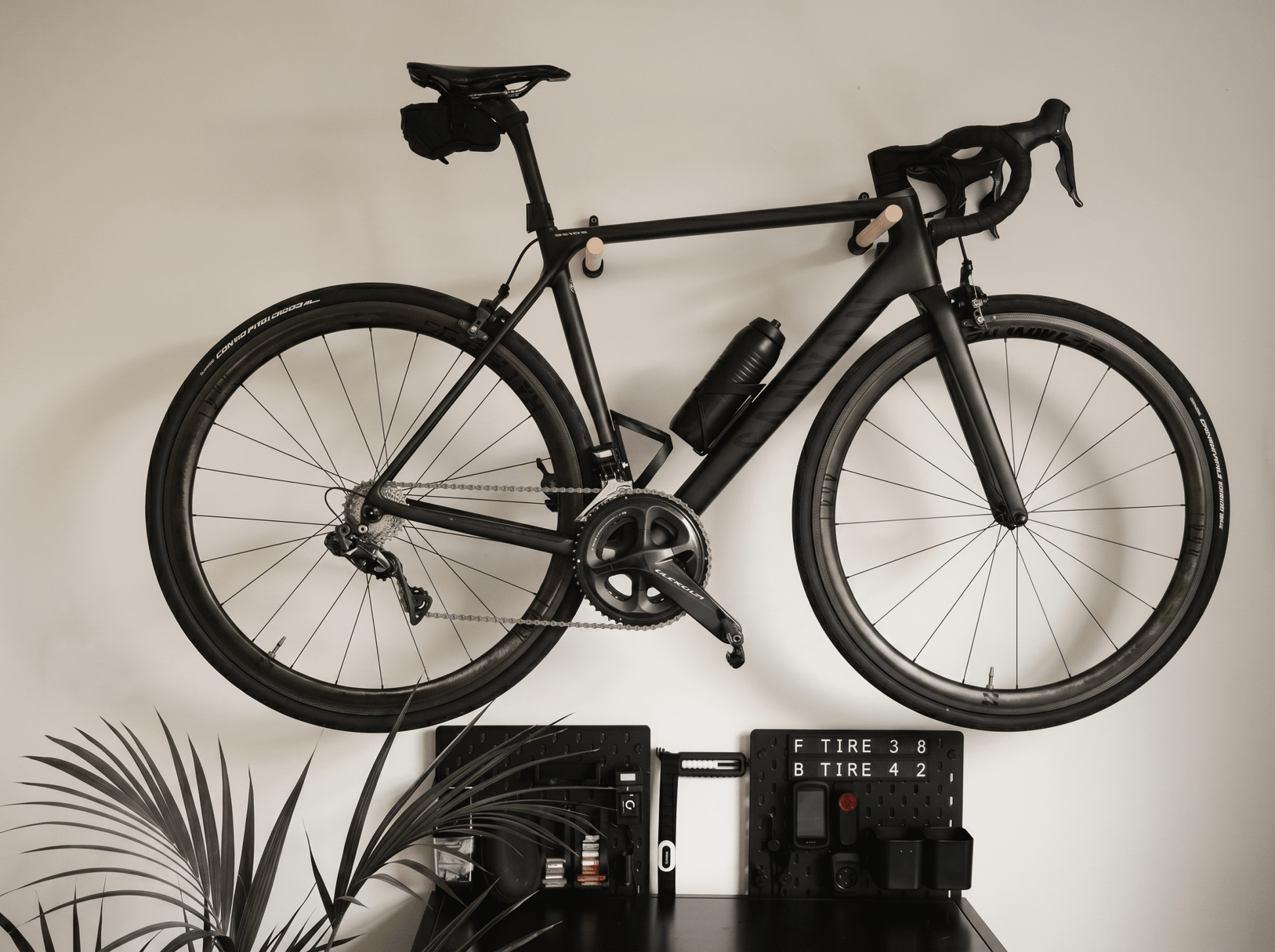 Wall Mount for Road and Gravel Bikes – hero – StudioVelo3D