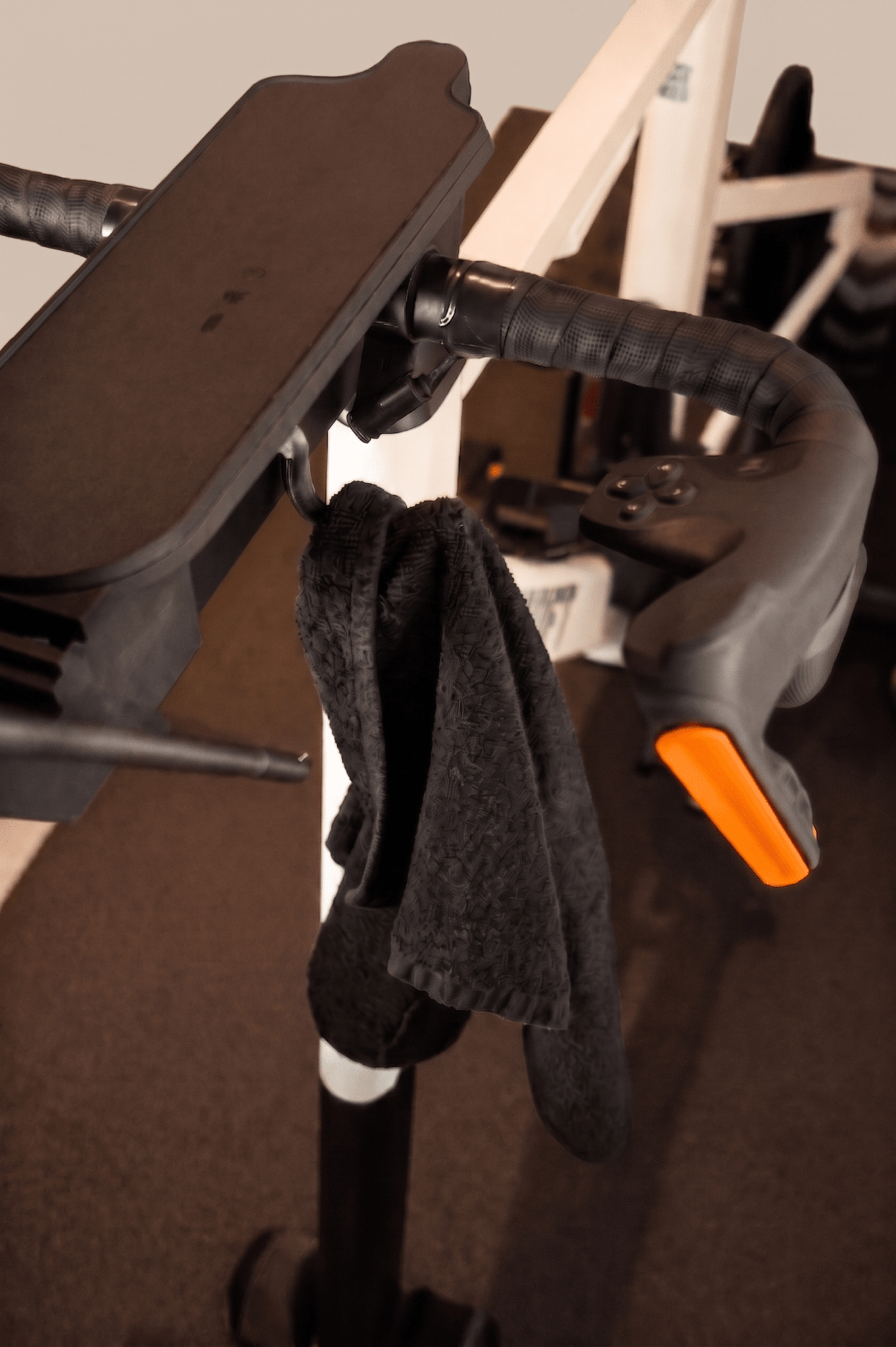 Zwift Ride Hook – detail – StudioVelo3D